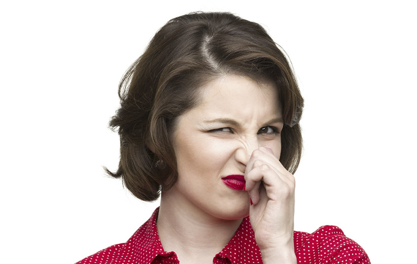  ۸ روش‌ مؤثر برای رفع بوی بد زیر بغل و پا