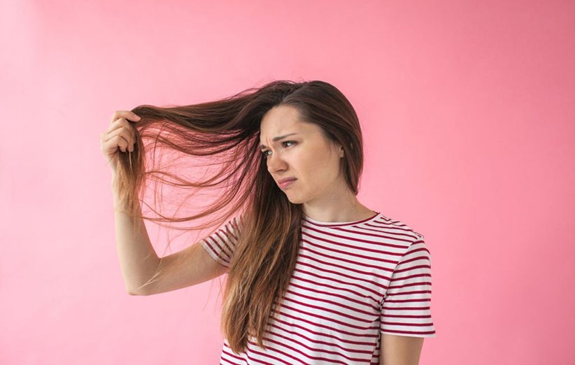  ۱۷توصیه و راهکار خانگی ساده برای مراقبت از موهای چرب