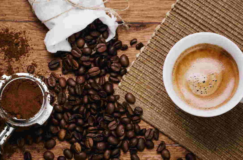  آیا نوشیدن قهوه باعث توقف در رشد می‌شود؟