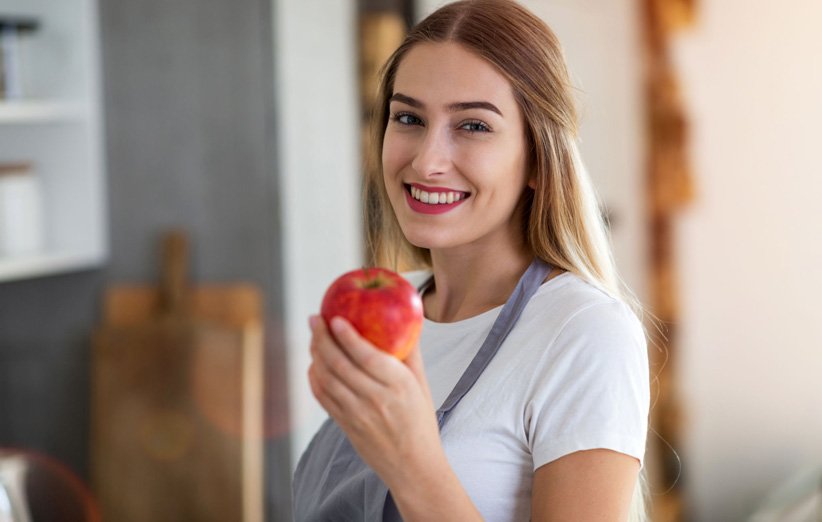  خوردن سیب قبل از خواب مفید است یا مضر؟