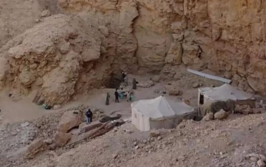  کشف یک مقبره مرموز ۳۲۰۰ ساله