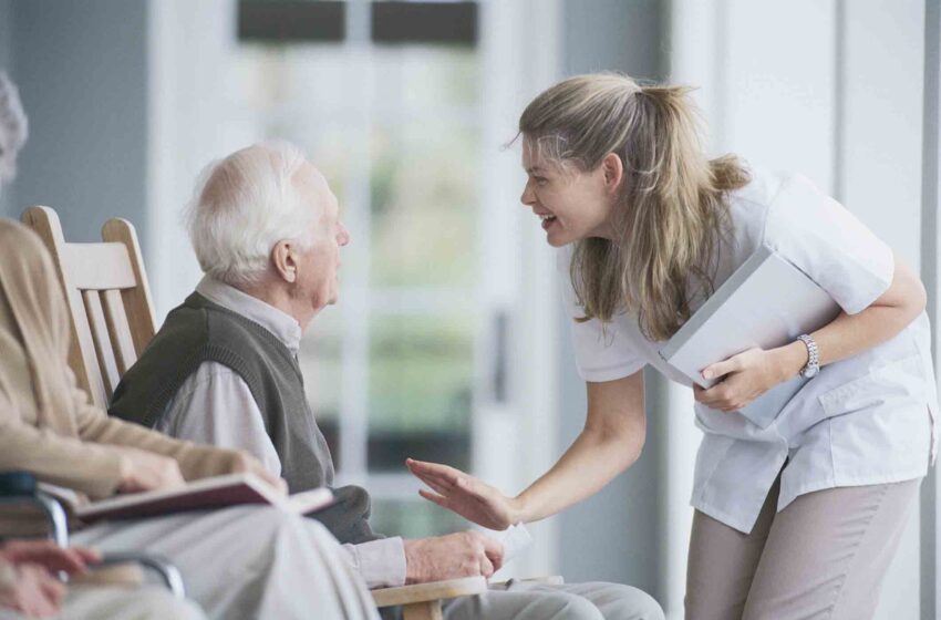  مزایا و معایب خانه سالمندان برای نگهداری افراد مسن
