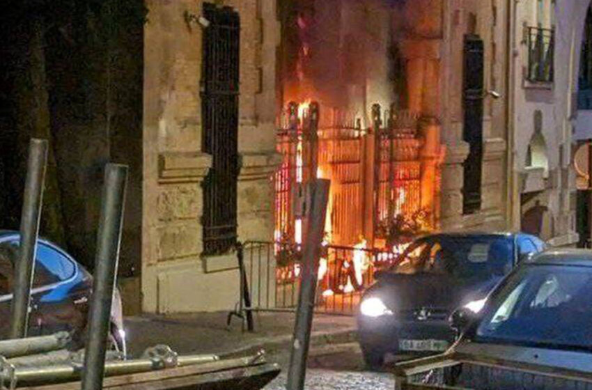  حمله به‌ سفارت ایران در پاریس