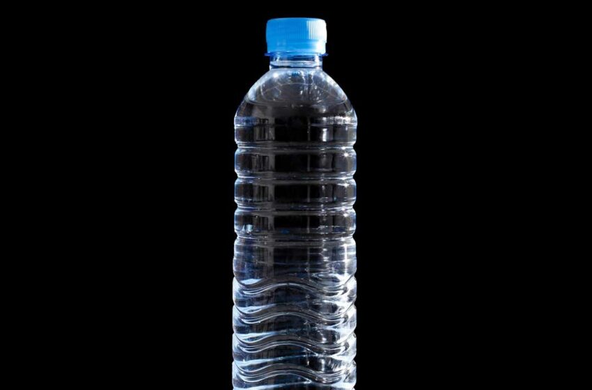 بطری آب معدنی