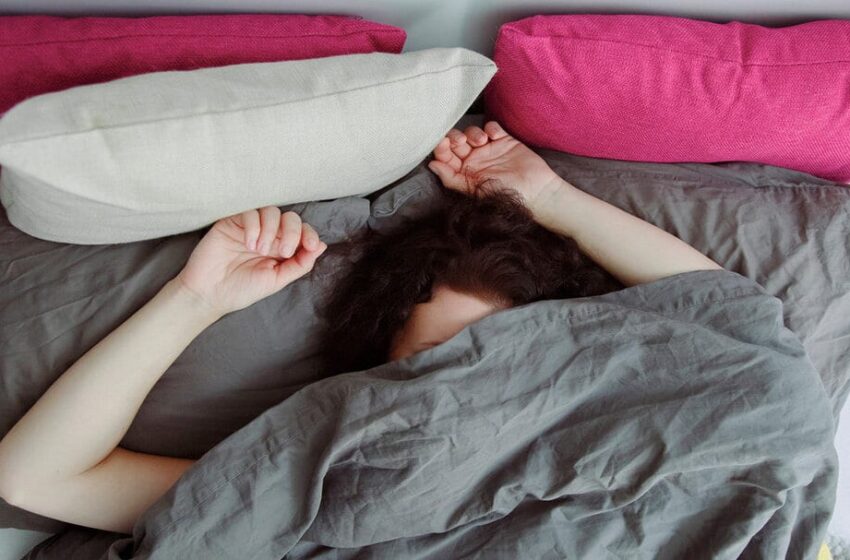  خواب چگونه هورمون‌های شما را تحت تأثیر قرار می‌دهد؟